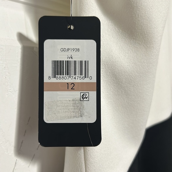 Guess Los Angeles Twisted Front Halter Neck Women's Dress, Ivory & Black Sz 12 - Picture 5 of 5